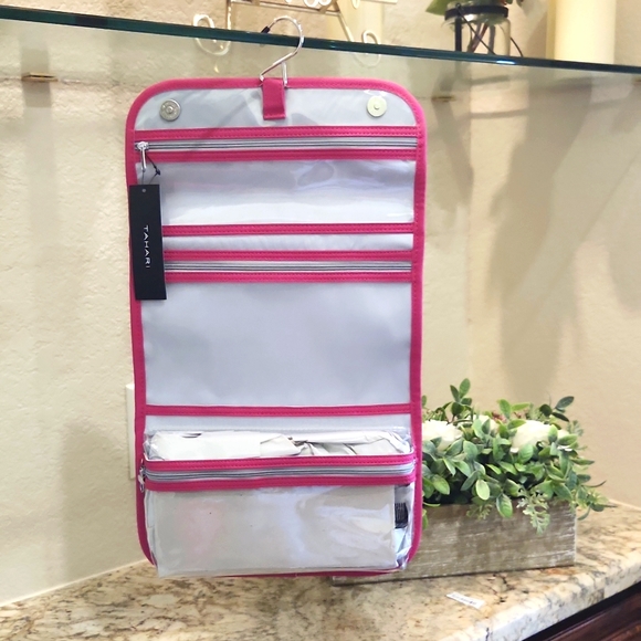 Tahari Hanging Case Watercolor Rose's Design NWT - Picture 3 of 7